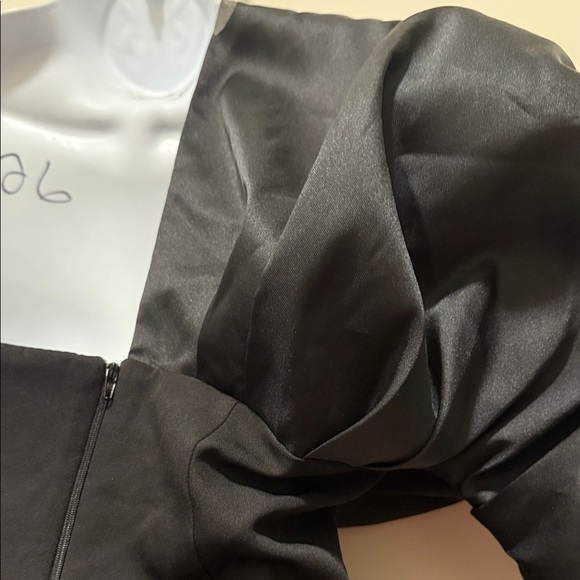 ASOS Luxe Elegant Black One-Shoulder Top - Picture 8 of 12